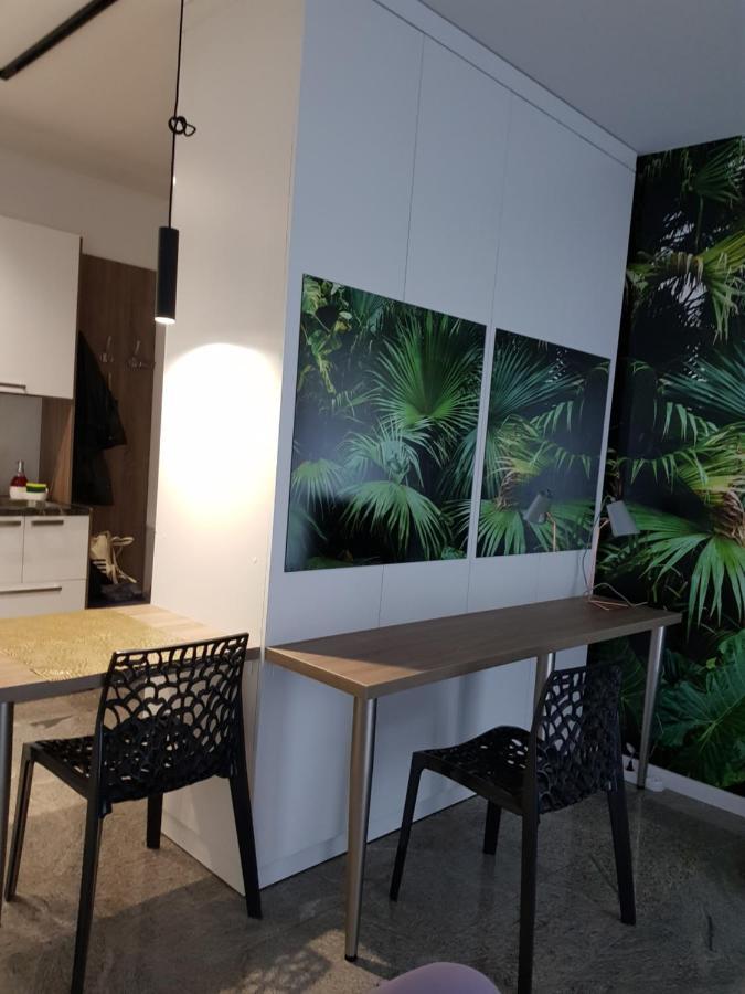 Roadway Silniczna Z Garazem Podziemnym Apartment Келце Екстериор снимка